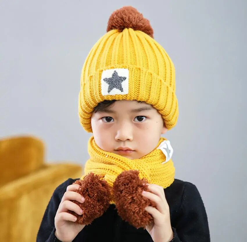 Winter Hat And Scarf Set For Children Girls Kids Cap Scarves Boys Star Design Knitted Pom Pom Beanie Velvet Cap Warm 2 Pcs Suit