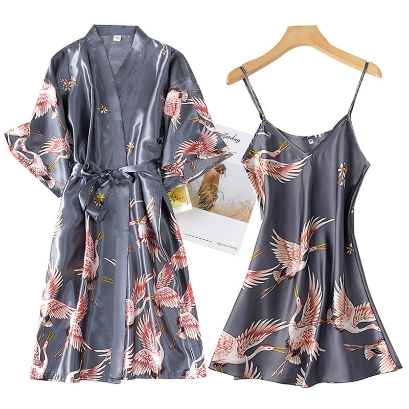 Fashion Women&#39;s Summer Mini Kimono Robe Lady Rayon Bath Gown Yukata Nightgown Sleepwear Sleepshirts Pijama Mujer Size M-XXL