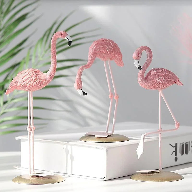 Creative Pink Resin Figurines Crafts Ins Flamingo Ornament Home Desk Cartoon Accessories Living Room Desktop Decorations