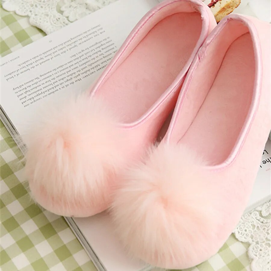 Hot Sale Women Indoor Wear Shoes Home Slippers Sweet Looking Two Colors Spring Autumn Wear Fashion  Style Comfortable Wear