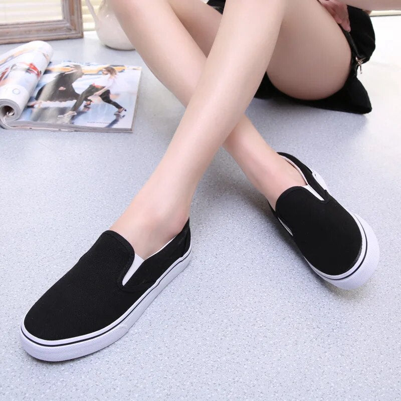 White Couple Canvas Shoes Students Cloth Shoes Womens Flats White Sneakers Men Black Loafers DIY Skate Shoes Vulcanized Shoes