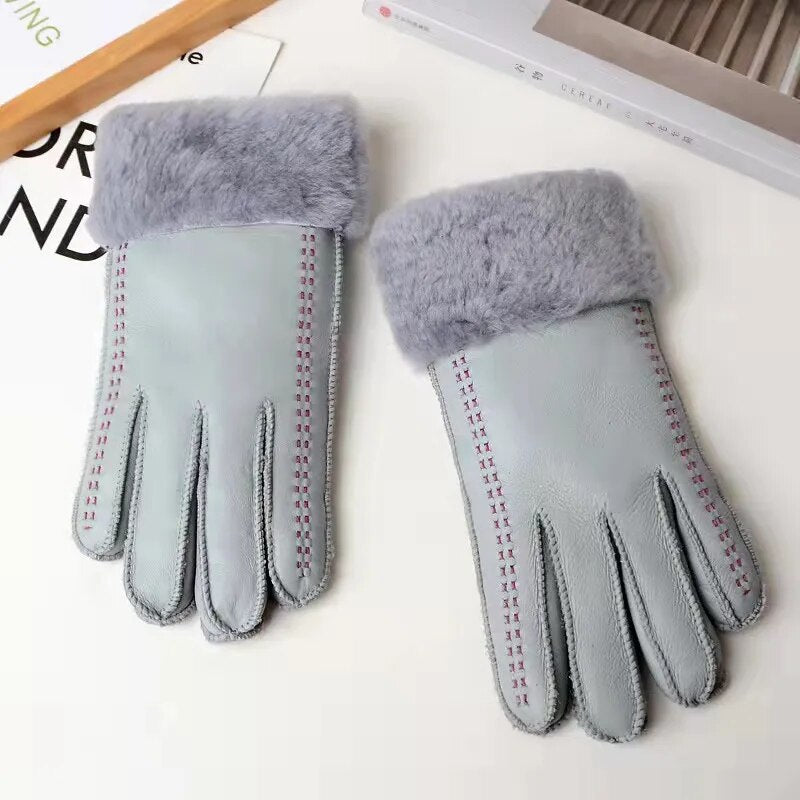 Super Warm Winter Gloves for Women Outdoor Cycling Sheep Leather Gloves Ladies Sheepskin Genuine Fur Guantes Mitten Full Fingers