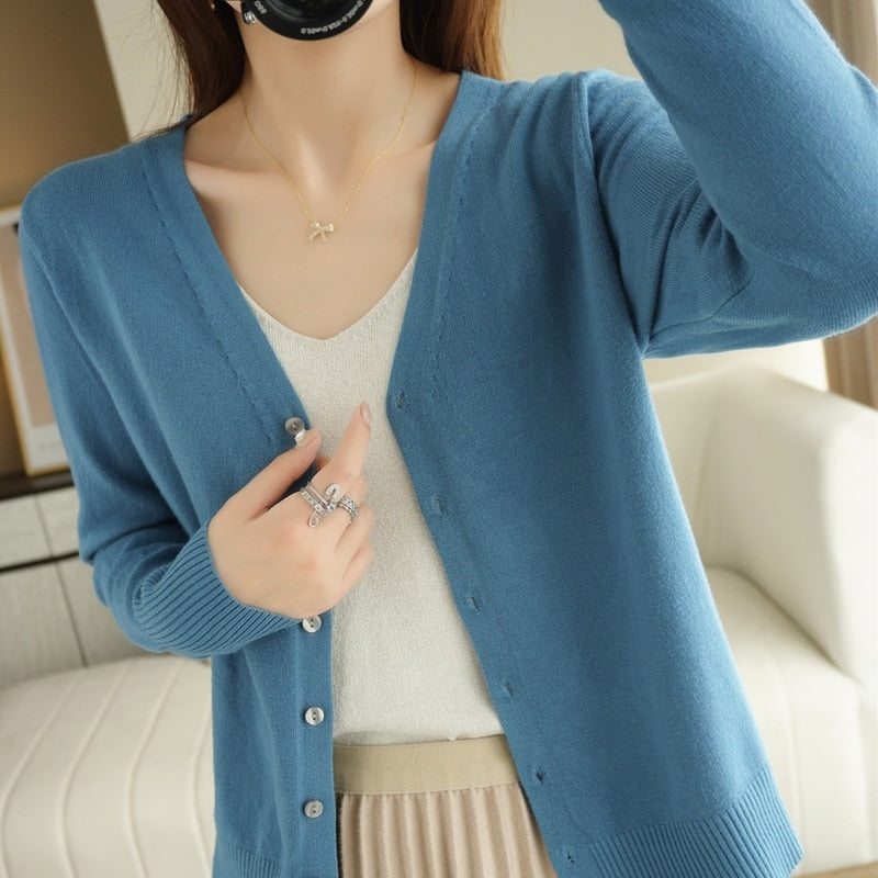 Spring Autumn New V-Neck Knitted Cardigan Women&#39;s Loose Large Size Thin Sweater All-Match Jacket Pure Color Basic Small Cardigan