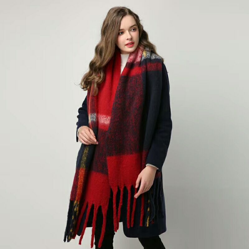 2022 NEW Luxury Cashmere Women Plaid Scarf Winter Warm Shawl and Wrap Bandana Pashmina Long Tassel Female Foulard Thick Blanket