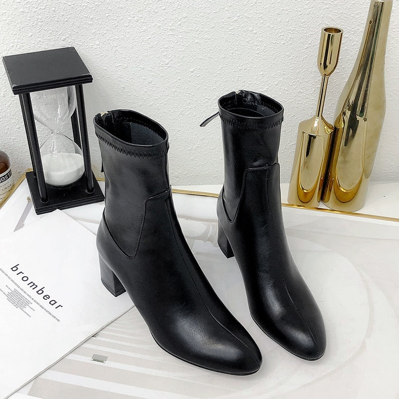 2021 Women Boots Flock Ankle Boots Round Toe Winter Women Boots Ladies Party Western Stretch Fabric Boots Big Size 33-43