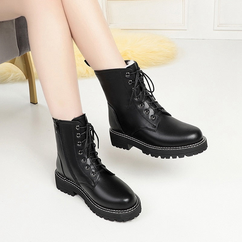 2020 winter new leather women boots round toe mid-heel thick heel British retro  boots plush warm furry boots for women