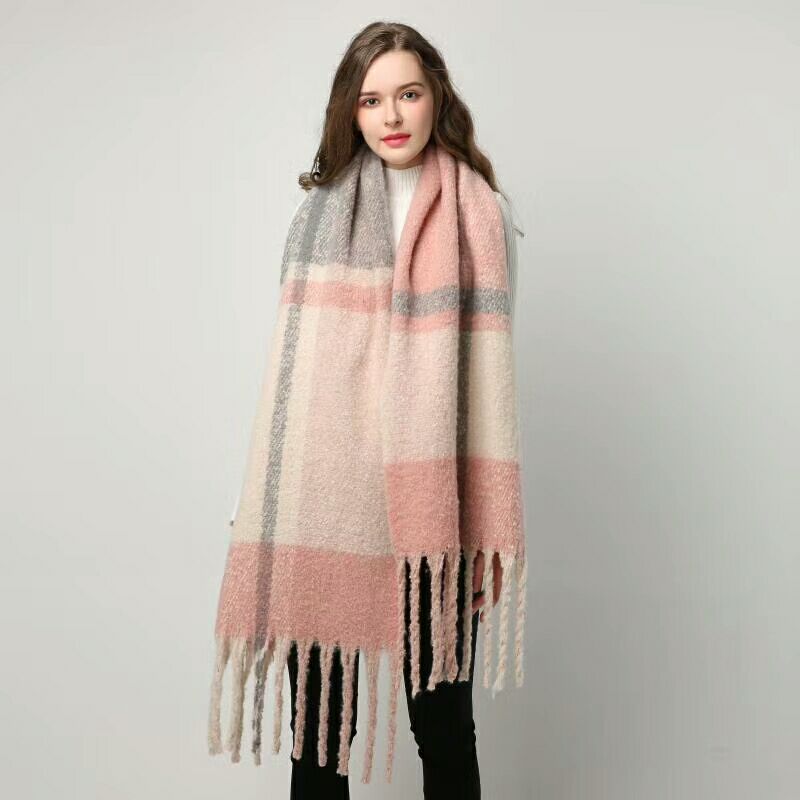 2022 NEW Luxury Cashmere Women Plaid Scarf Winter Warm Shawl and Wrap Bandana Pashmina Long Tassel Female Foulard Thick Blanket