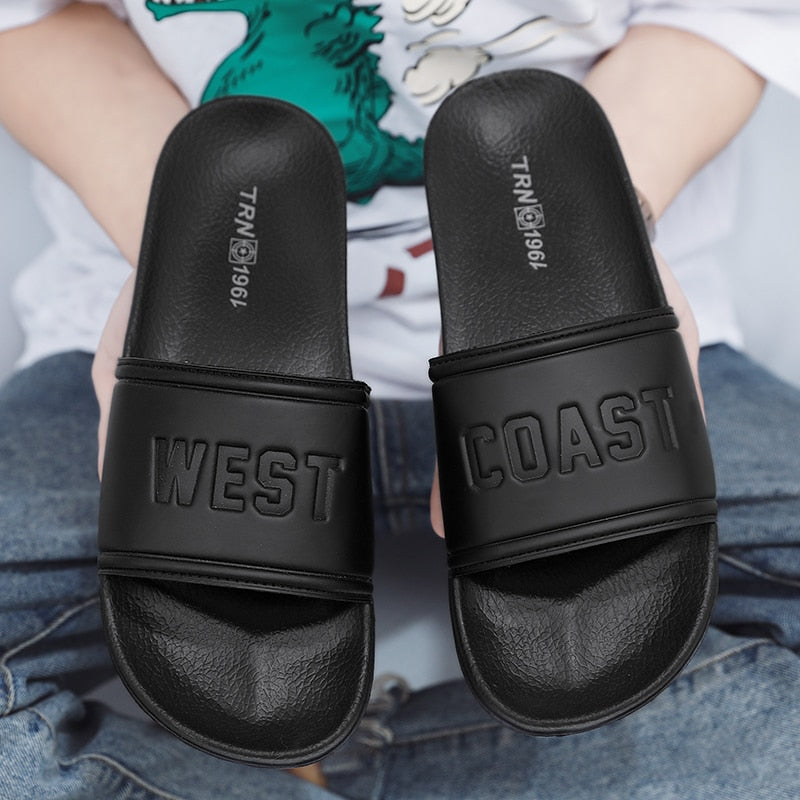 Summer Men Slippers Indoor Home Slides Bathroom Loafers Outdoor Garden Shoes Massage Clogs Male Beach Slippers Flip-Flops Mules