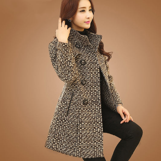 New Women&#39;s Wool Blends Coat Winter Autumn Fashion Elegant Mother Turtleneck Plaid Slim Long Tweed Woolen Outerwear Female