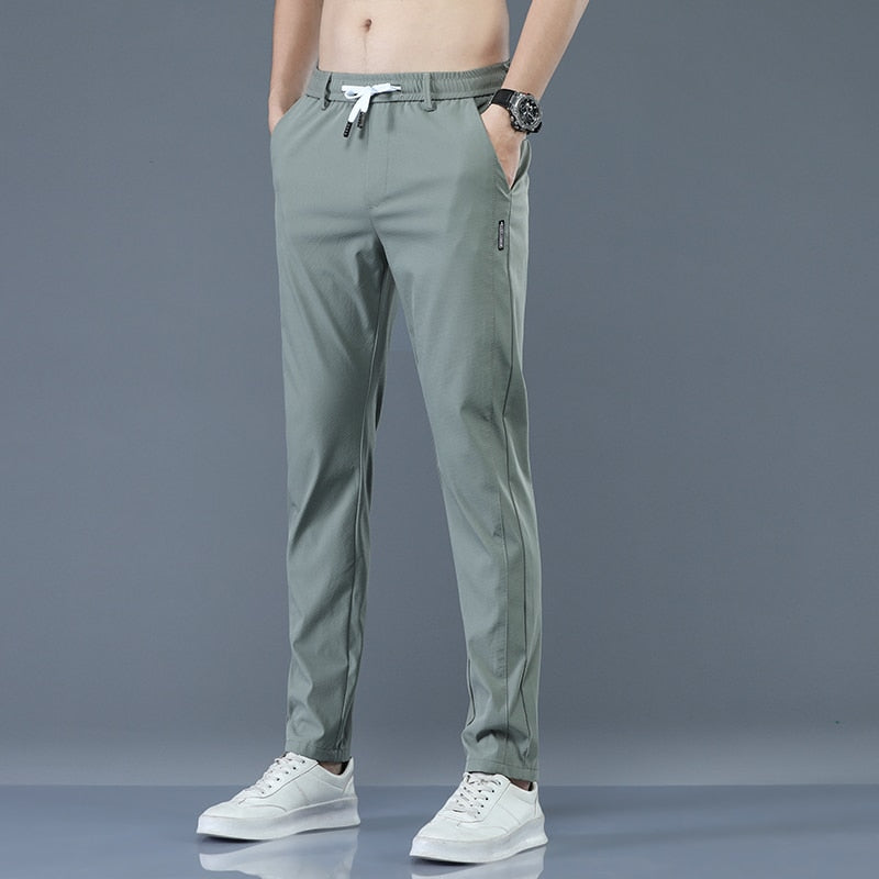 2022 Men&#39;s Trousers Spring Summer New Thin Green Solid Color Fashion Pocket Applique Full Length Casual Work Pants Pantalon