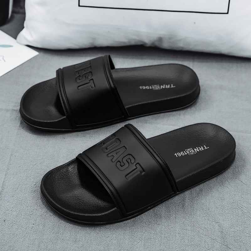 Summer Men Slippers Indoor Home Slides Bathroom Loafers Outdoor Garden Shoes Massage Clogs Male Beach Slippers Flip-Flops Mules