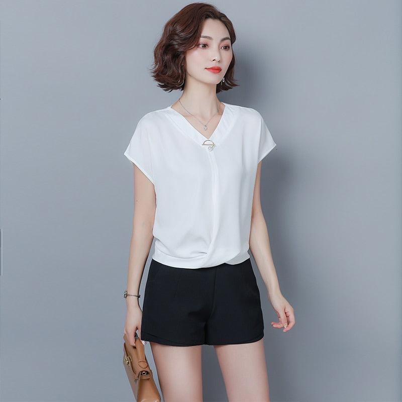 Spring Summer New Elegant Irregular Chiffon Shirts Women Loose Bat Short Sleeve V-neck Office Lady Solid Summer Tops Blusas 9051