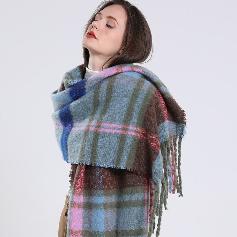 2022 NEW Luxury Cashmere Women Plaid Scarf Winter Warm Shawl and Wrap Bandana Pashmina Long Tassel Female Foulard Thick Blanket