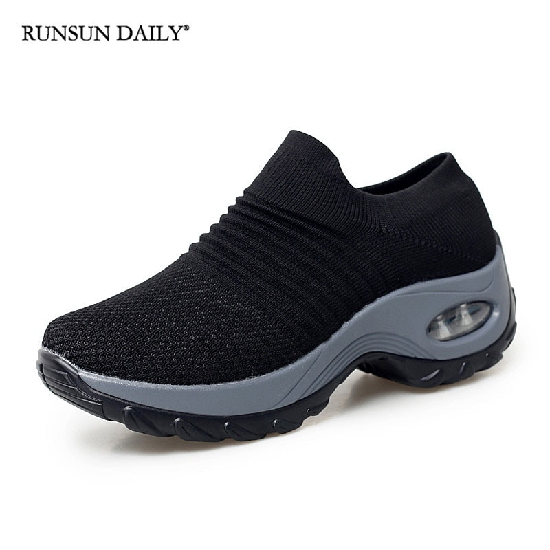 Women&#39;s Walking Shoes Fashion Air Cushion Thick Bottom Sneakers Slip-on Lightweight Breathable Casual Shoes