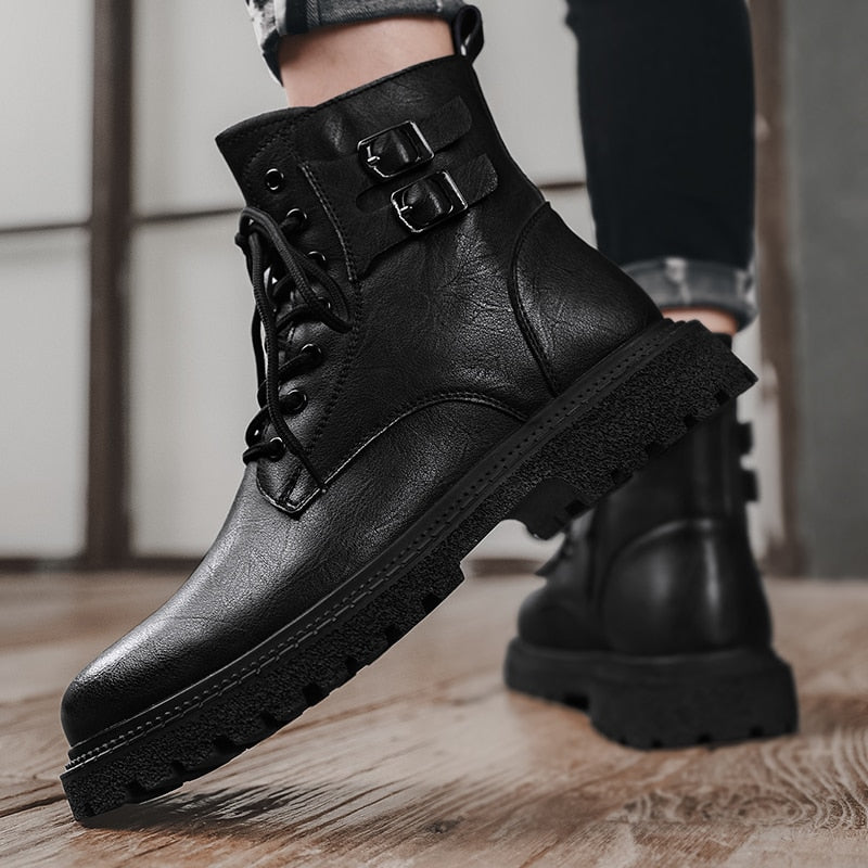 Genuine Leather Men Boots Fashion High Top Motorcycle Boots High Quality Mens Ankle Boots Winter New Casual shoes Male Footwear