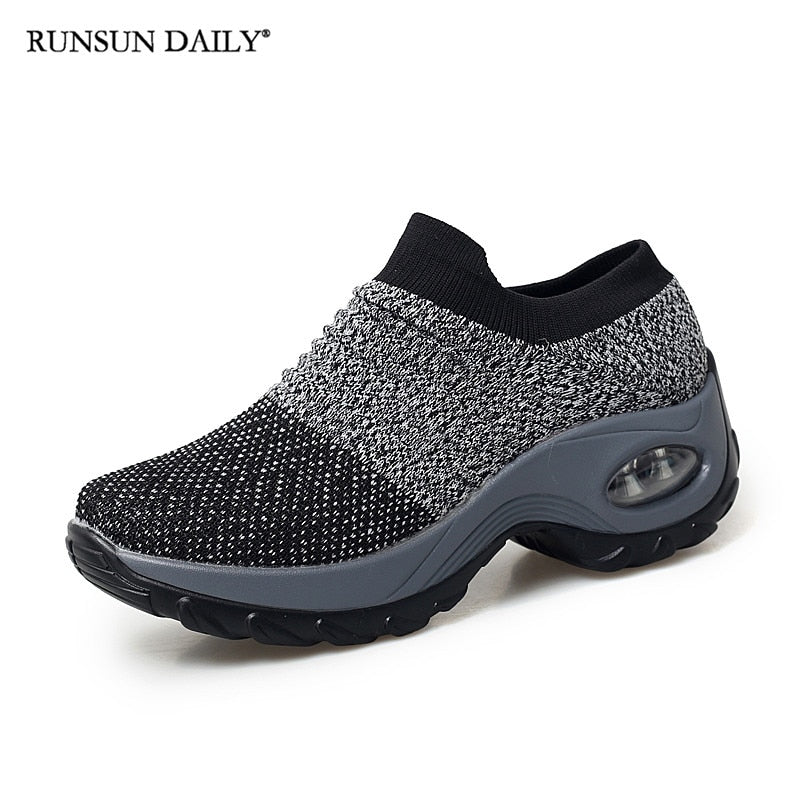 Women&#39;s Walking Shoes Fashion Air Cushion Thick Bottom Sneakers Slip-on Lightweight Breathable Casual Shoes