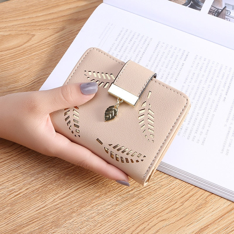 Women Wallet PU Leather Purse Female Long Wallet Gold Hollow Leaves Pouch Handbag For Women Coin Purse Card Holders Clutch