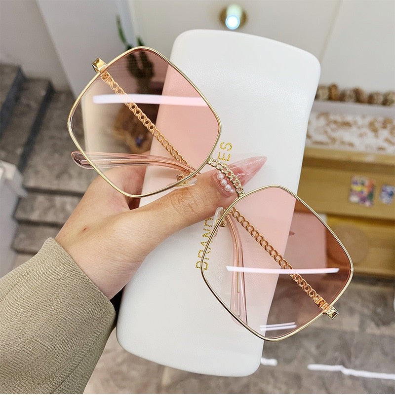 2022 New Fashion Classic Oversize Sunglasses Women Brand Designer Metal Big Frame Luxury Shades Sun Glasses Eyewear Gafas UV400