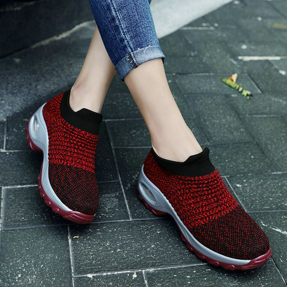 Women&#39;s Walking Shoes Fashion Air Cushion Thick Bottom Sneakers Slip-on Lightweight Breathable Casual Shoes